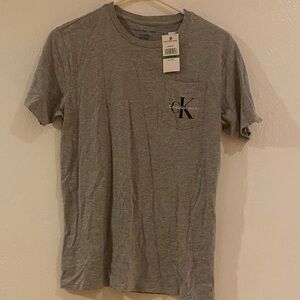 NWT Calvin Klein Heather Gray Kids Tee